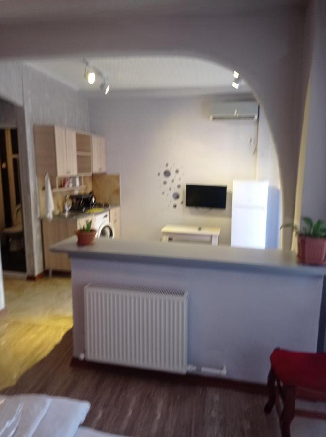 Guesthouse Melikishvili 57 Batoemi Buitenkant foto