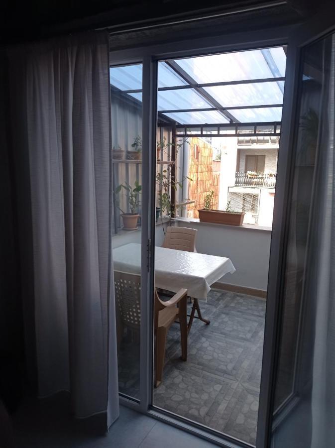 Guesthouse Melikishvili 57 Batoemi Buitenkant foto